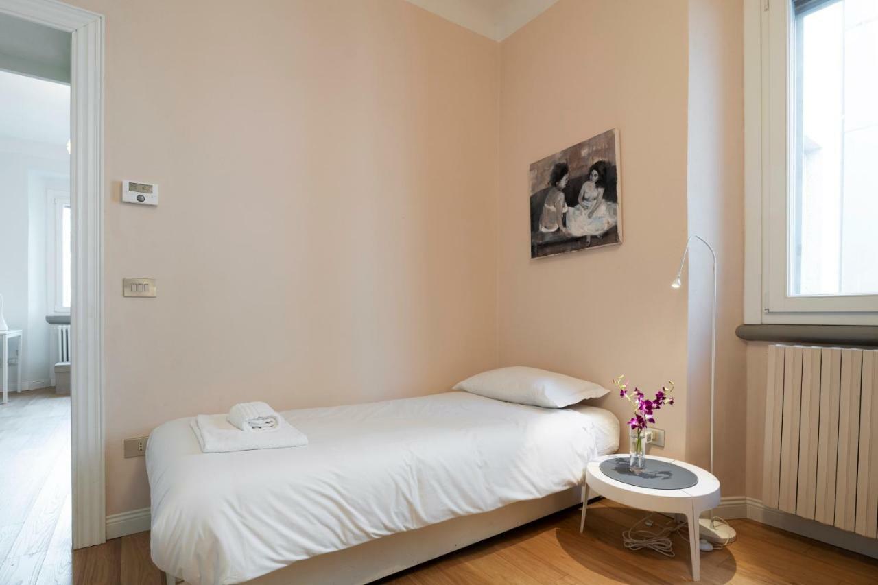 Hôtel Genova Fs Flat à Milan Extérieur photo